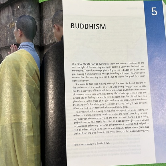 Invitation To World Religions Oxford University Press Softcover Book - Picture 8 of 16